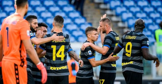 借其卓越的 借其卓越的