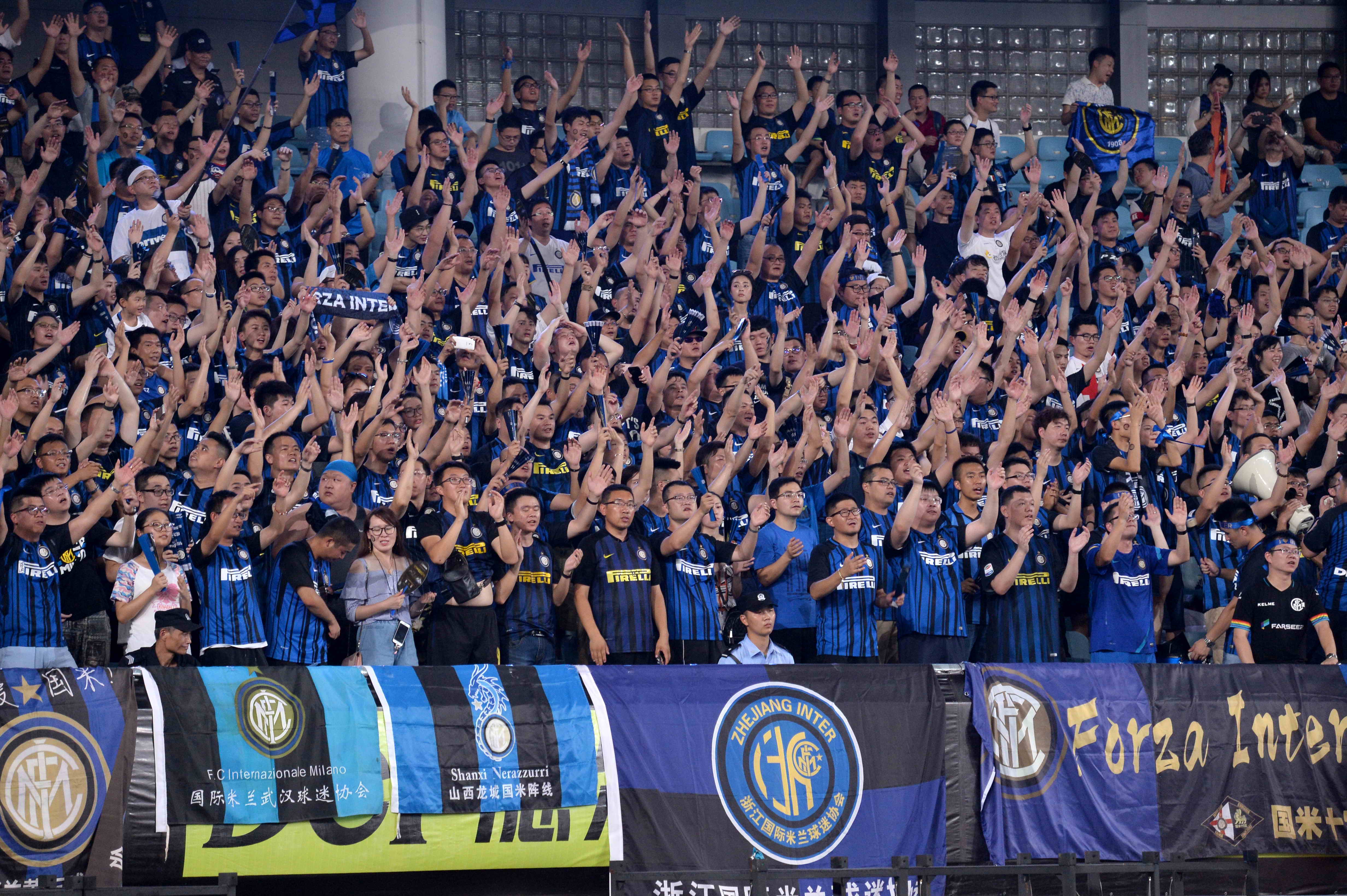 足冠军杯 足冠军杯