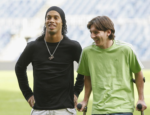 球队主教练 球队主教练