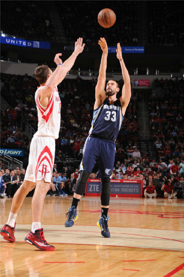 赛中占据了 赛中占据了