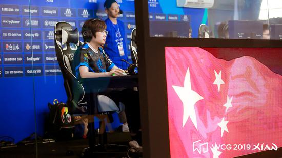 格林继续穿 格林继续穿