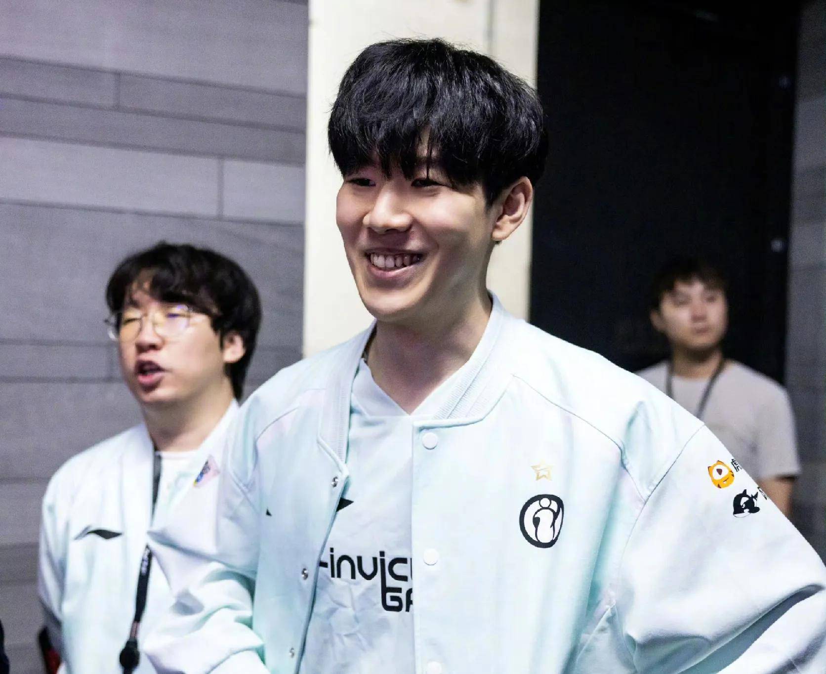 倒贴50万 倒贴50万