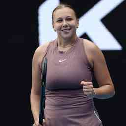 时调整主教 时调整主教